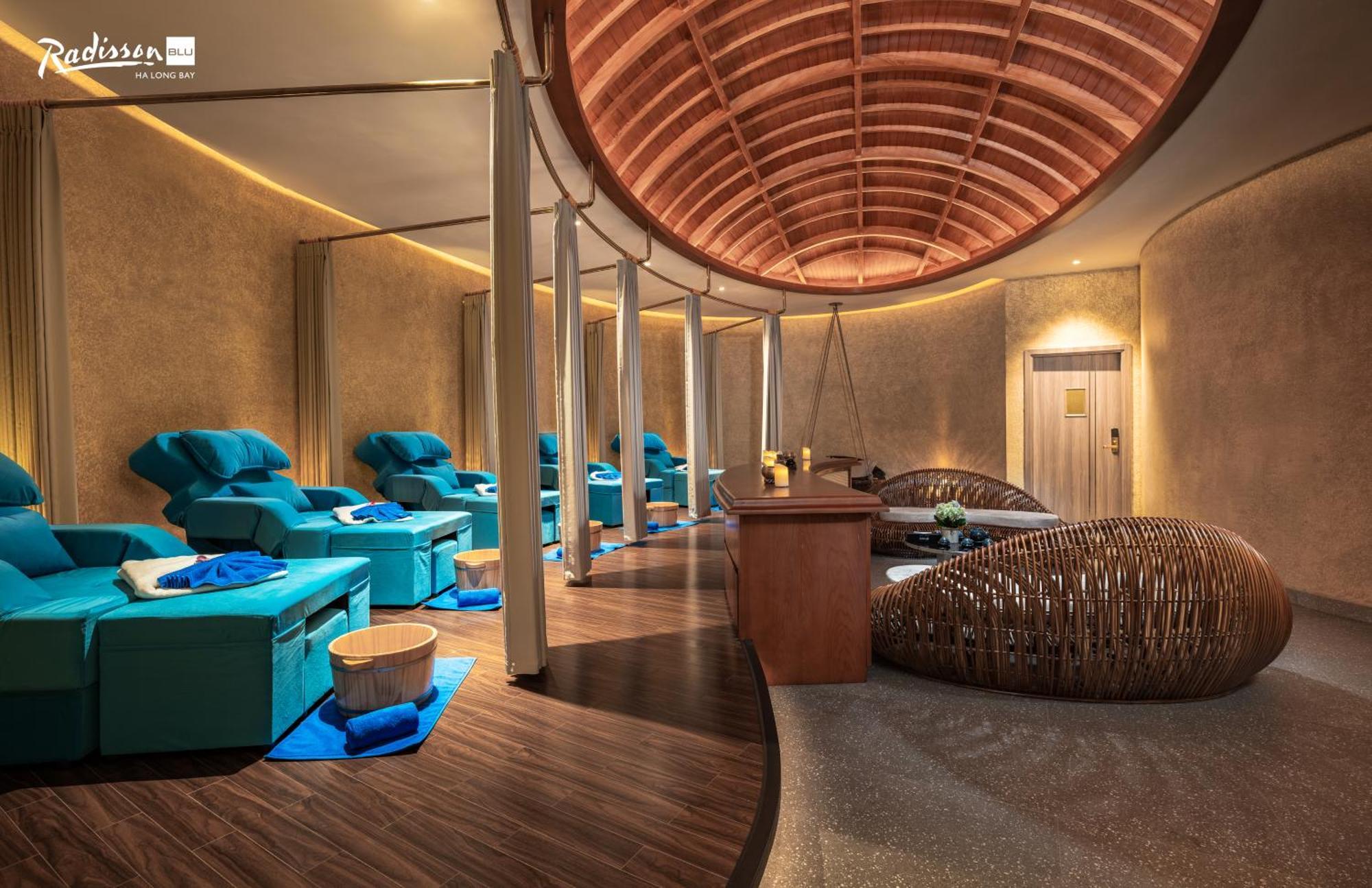 Radisson Blu Ha Long Bay Hotell Eksteriør bilde